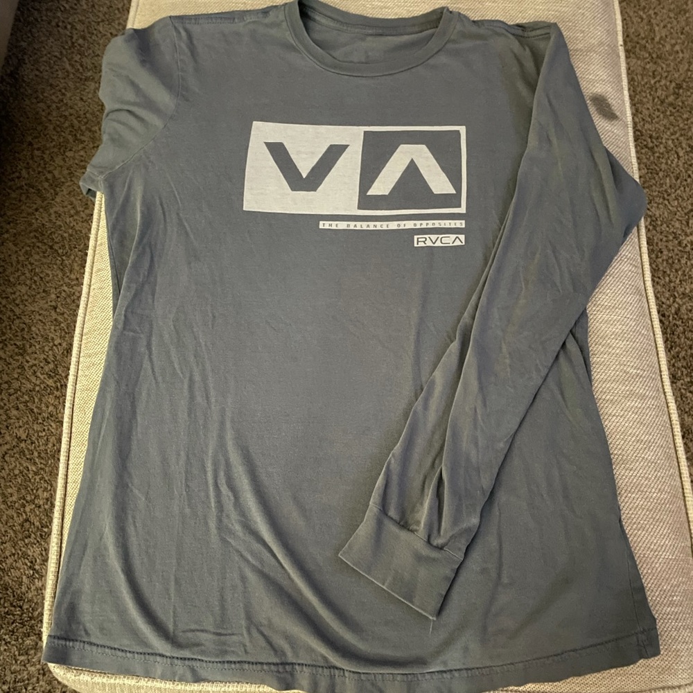 RVCA Long Sleeved T-shirt